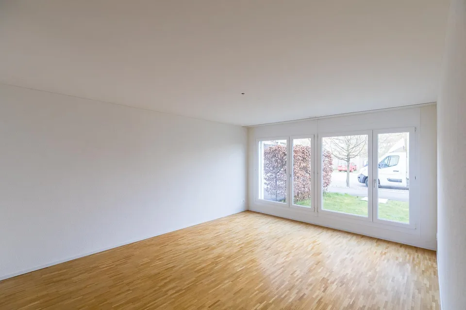 Moderne und helle 3.5-Zimmerwohnung mit Gartensitzplatz