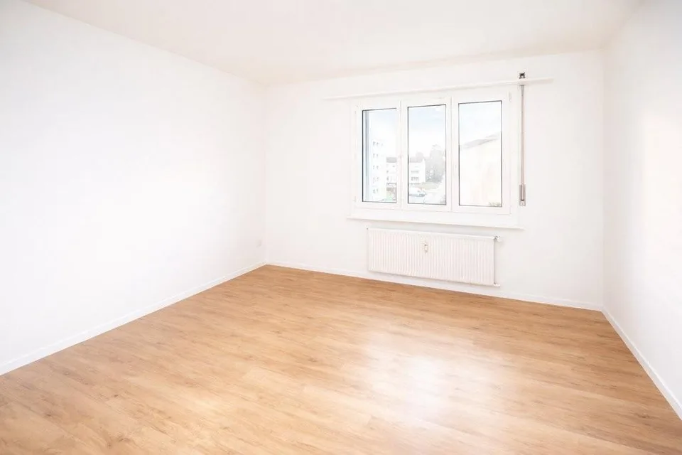 Appartement spacieux 4.5 pièces avec balcon