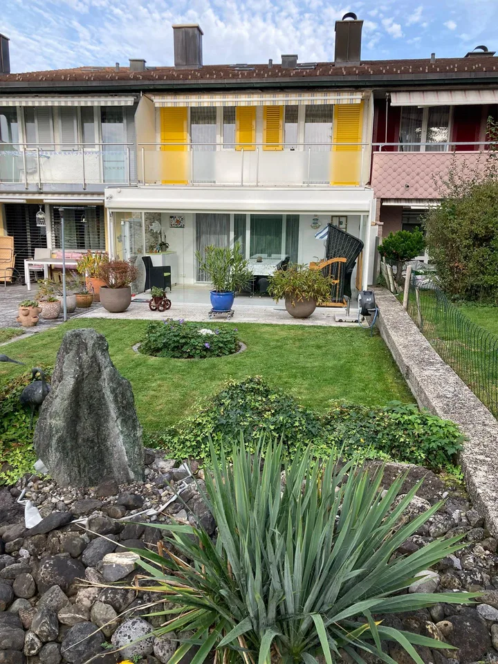 Charmantes 5.5-Zimmer-Reihenhaus in ruhiger Lage von Gossau