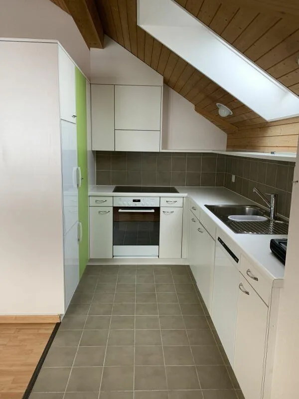 heimelige Dachwohnung mitten in Gähwil