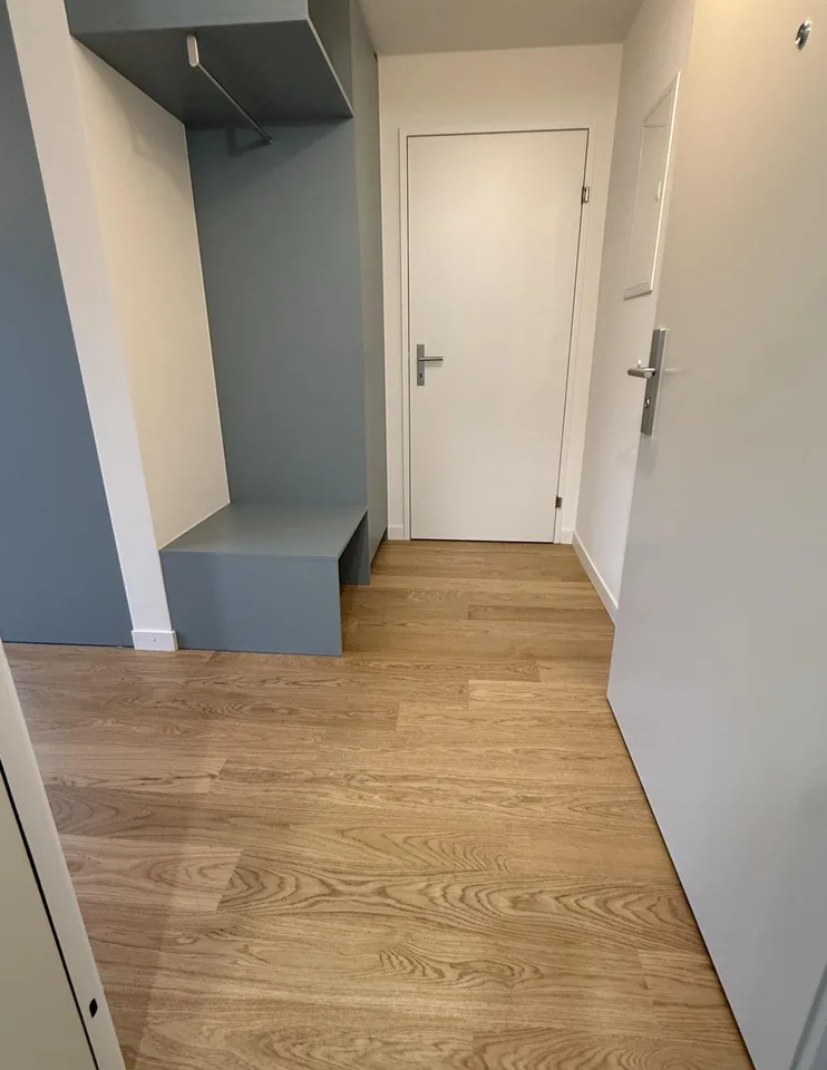 Neusanierte 2.5 Zimmerwohnung – photo 6 of 7
