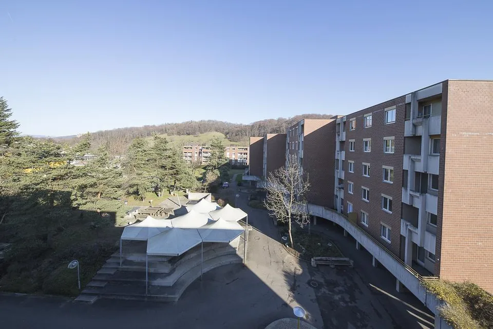 Renovated 5.5-room apartment in Münchenstein in a quiet location! – photo 7 of 7