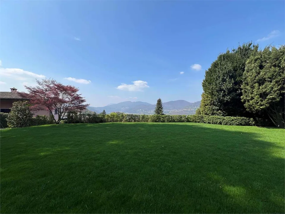 Élégance au Cœur de Montagnola, Villa exclusive – photo 12 sur 13