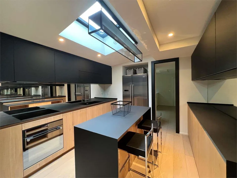 Élégance au Cœur de Montagnola, Villa exclusive – photo 6 sur 13