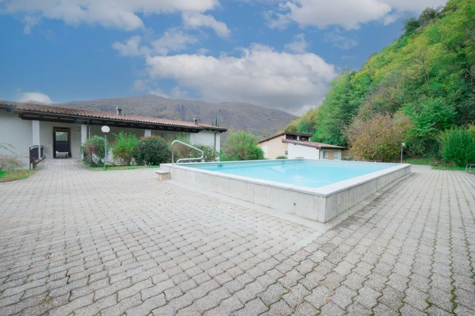 Ferienwohnung mit Privatstrand in Morcote – Foto 11 von 12
