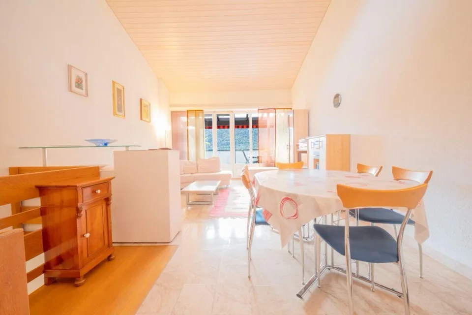 Ferienwohnung mit Privatstrand in Morcote