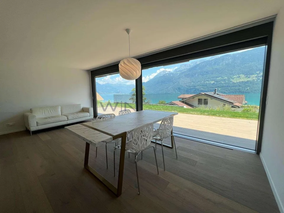 High-End Standard mit Traumelement See