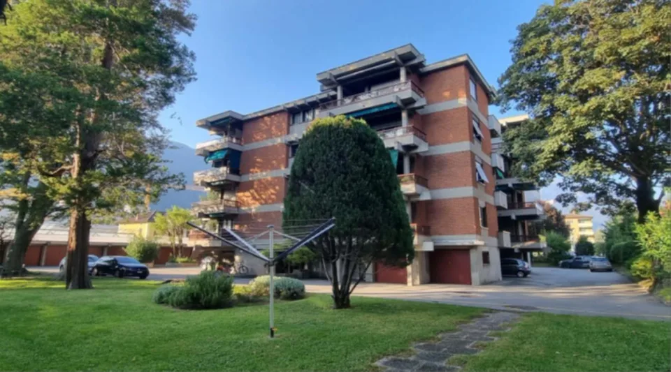 Ampio 3.5 locali con terrazza - posizione privilegiata a Bellinzona