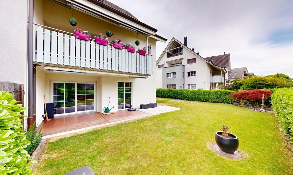 Appartamento giardino con interni di alta qualità e molti extra