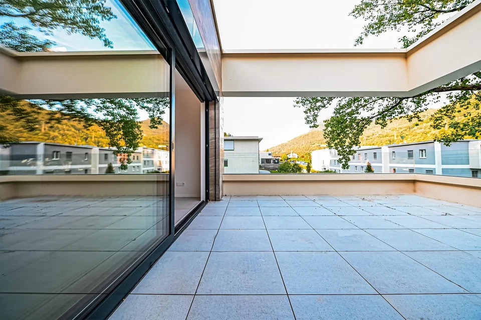 Dachgeschoss 4.5 Zimmer mit herrlicher Terrasse