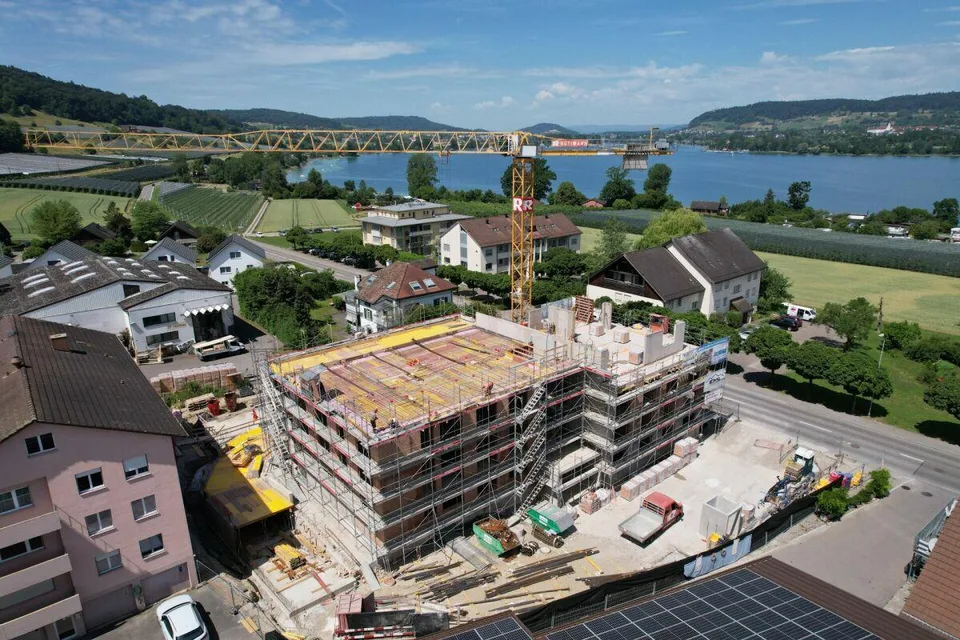 Exklusive 5.5-Zimmer Wohnung mit Blick auf den See