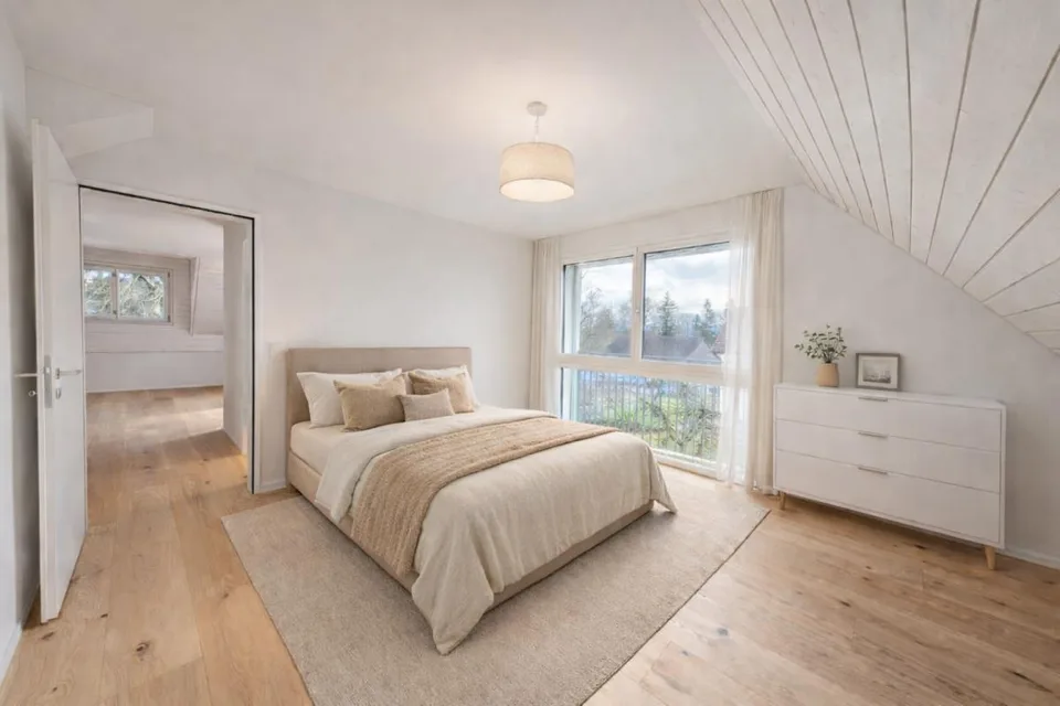 Charmante 4.5-Zimmer-Dachmaisonette mit zwei sonnigen Balkonen – Foto 6 von 14