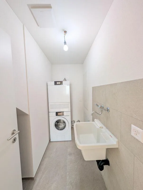 Charmante 4.5-Zimmer-Dachmaisonette mit zwei sonnigen Balkonen – Foto 10 von 14