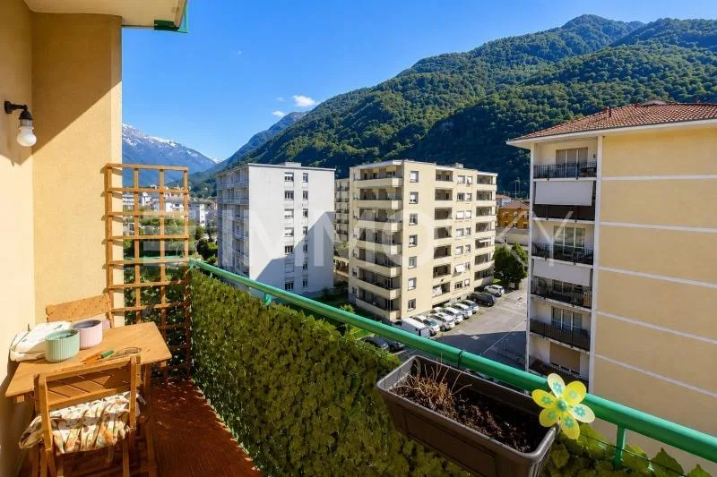 Bellinzona – Appartamento 4.5 locali con balcone panoramico