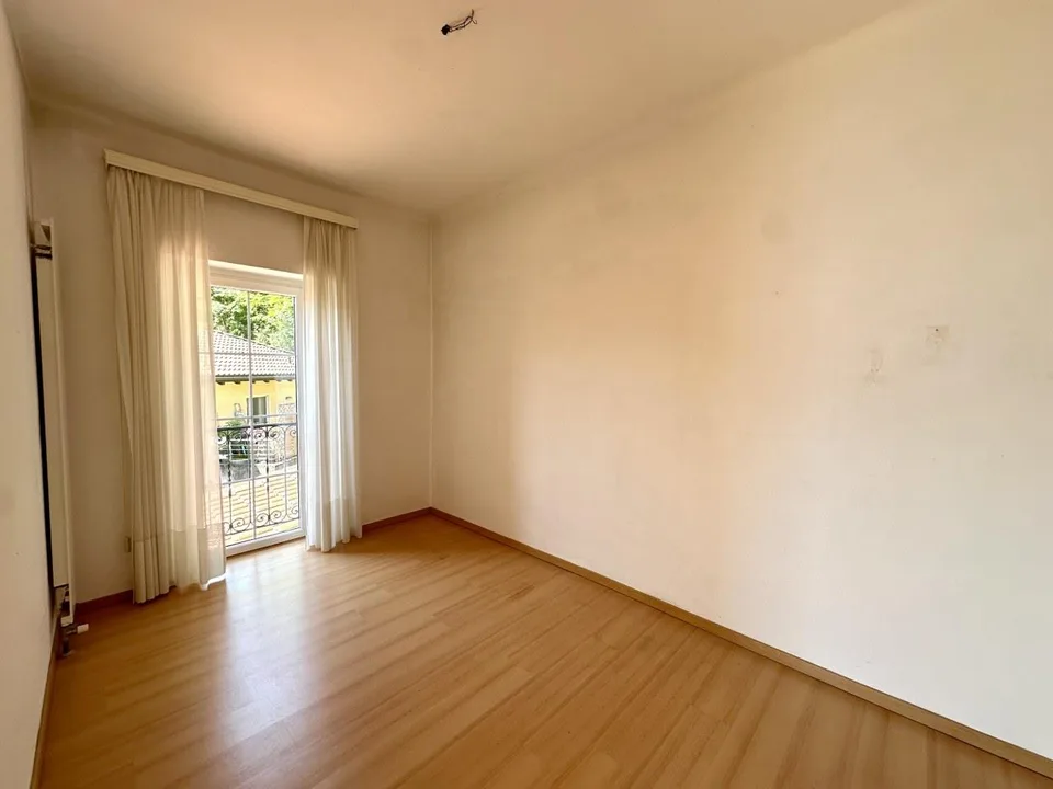 Einfamilienhaus 4.5 Zimmer mit atemberaubendem Blick auf den See – Foto 11 von 13