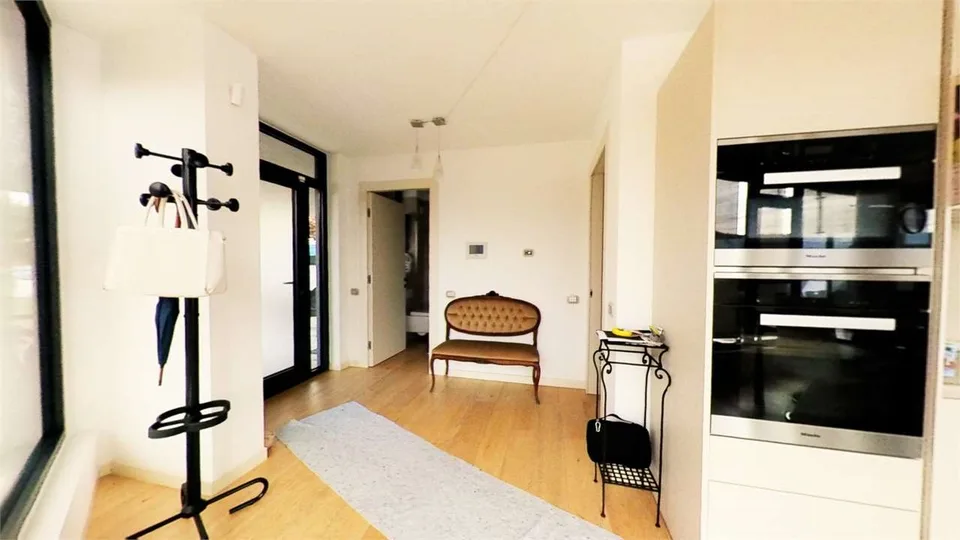Appartement lumineux avec terrasse 123m et jardin