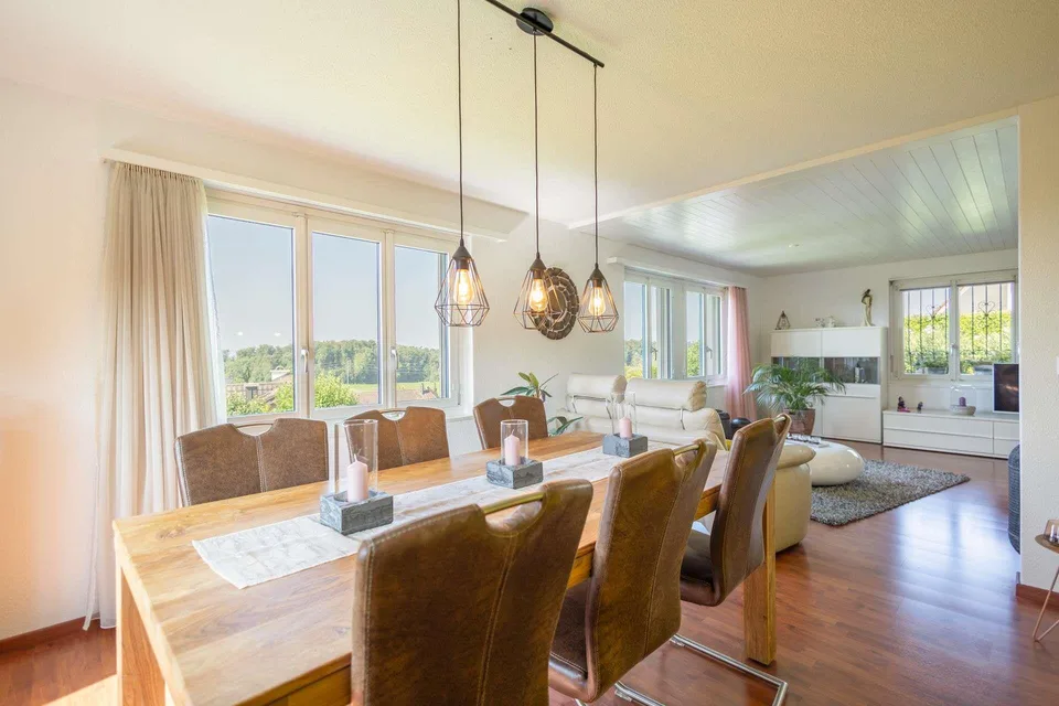 "Reserviert" Freistehendes Einfamilienhaus in erhöhter Lage von Nür...