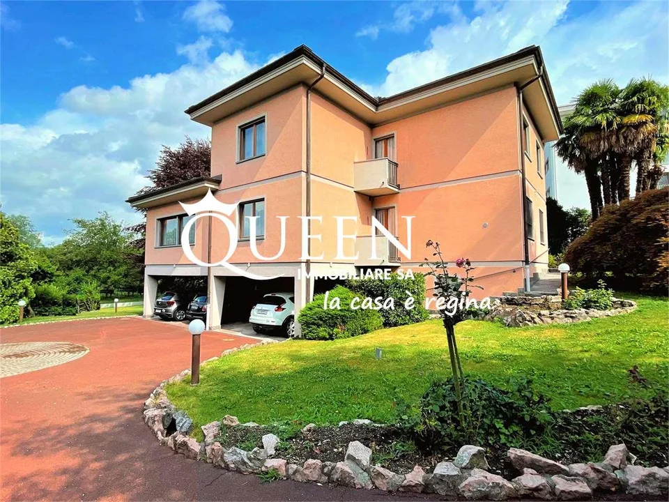 Vacallo: villa, 9.5 locali, 625 mq, grande giardino, ascensore ai pian