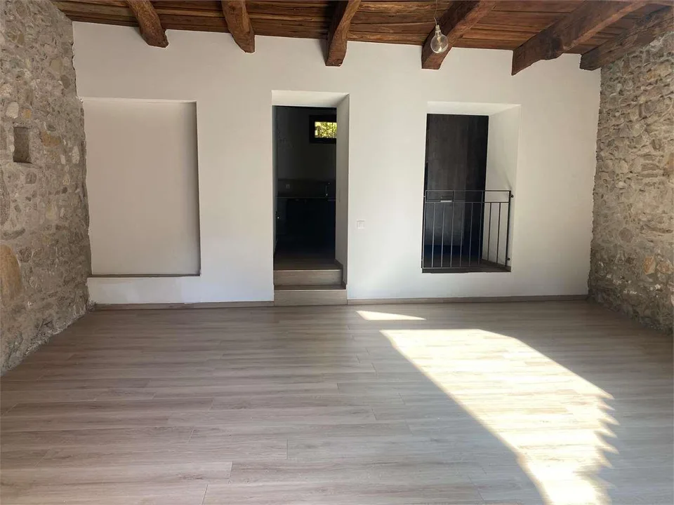 Charakteristische 3,5-Zimmer-Wohnung mit Innenhof – Foto 6 von 14