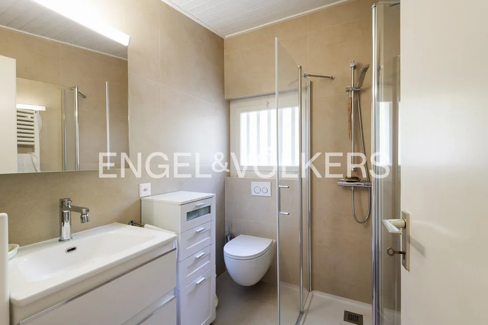 Villa contemporaine avec piscine et appartement indépendant – photo 7 sur 15