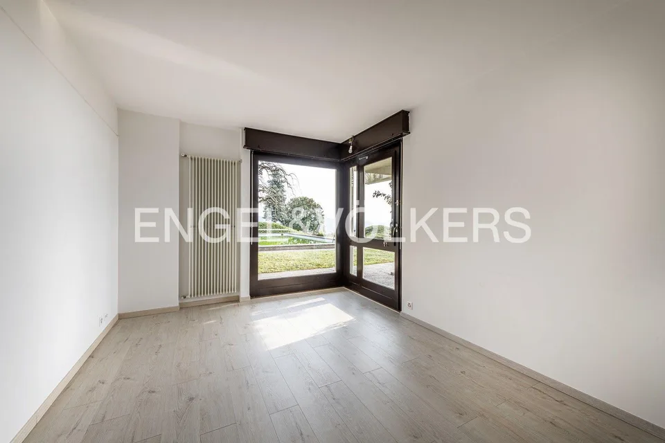 Villa contemporaine avec piscine et appartement indépendant – photo 12 sur 15