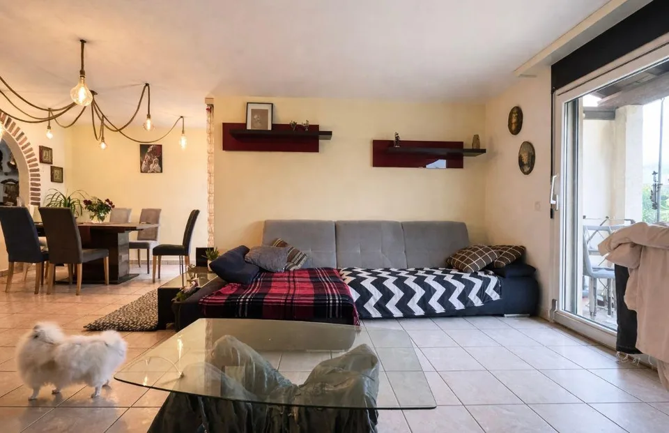 Villa unifamiliale avec jardin privé
