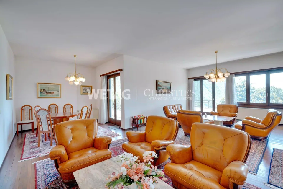 Lugano/Rovio : Villa avec piscine & vue magnifique, ouverte sur le lac de Lugano à vendre, idéale également en tant que résidence secondaire