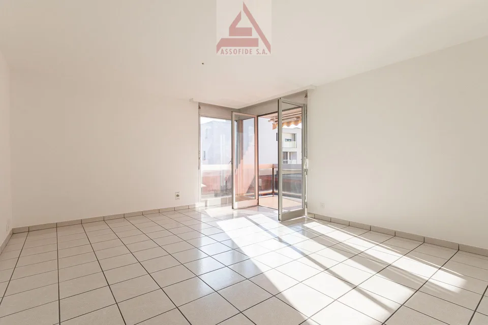 Helle 3.5 - Zimmerwohnung / Luminoso 3.5 locali