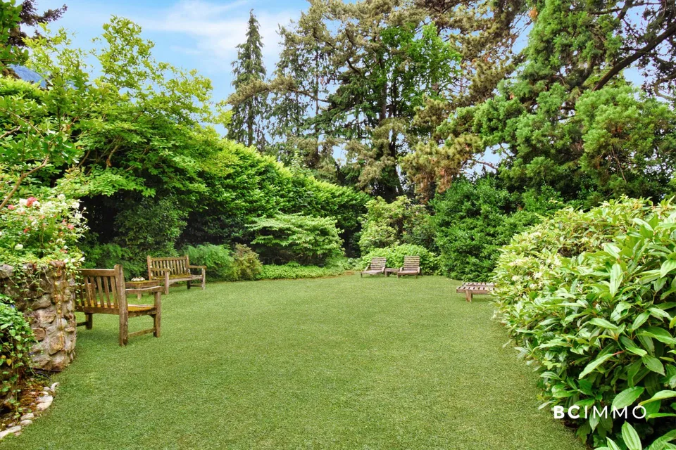 Superbe propriété située dans un quartier résidentiel calme – Foto 9 von 24