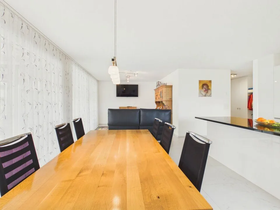 Topmoderne 4.5-Zimmer-Wohnung in Oberuzwil