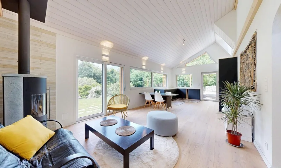 magnifique villa neuve dans un havre de paix proche des commodités