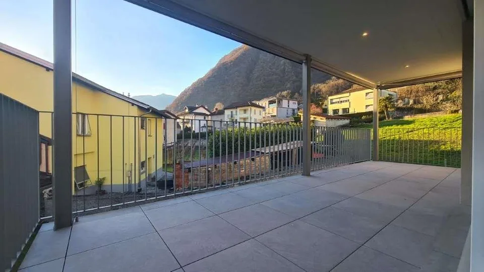 BELLINZONA - LUMINO: NUOVO 3.5 LOC. CON AMPIA TERRAZZA