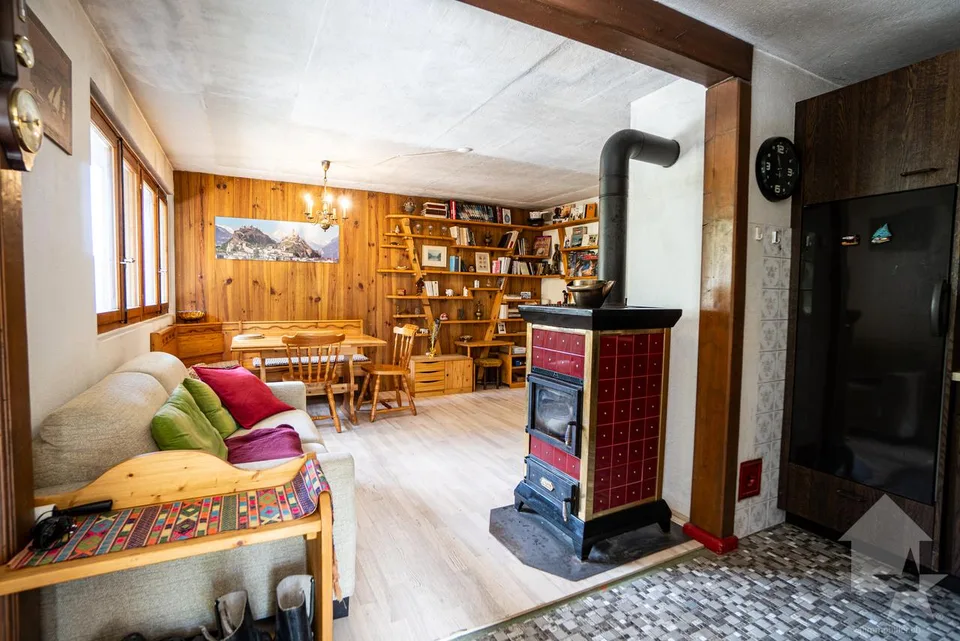 Incantevole chalet su tre livelli con vista eccezionale