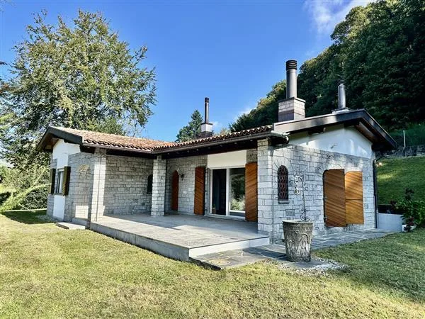 Capriasca: Einfamilienhaus 3.5 Zimmer