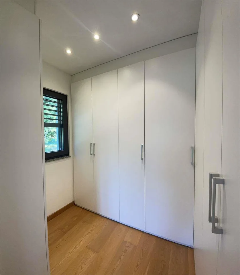Villa indipendente di alto standing nella zona più esclusiva di Cademp – foto 11 di 13