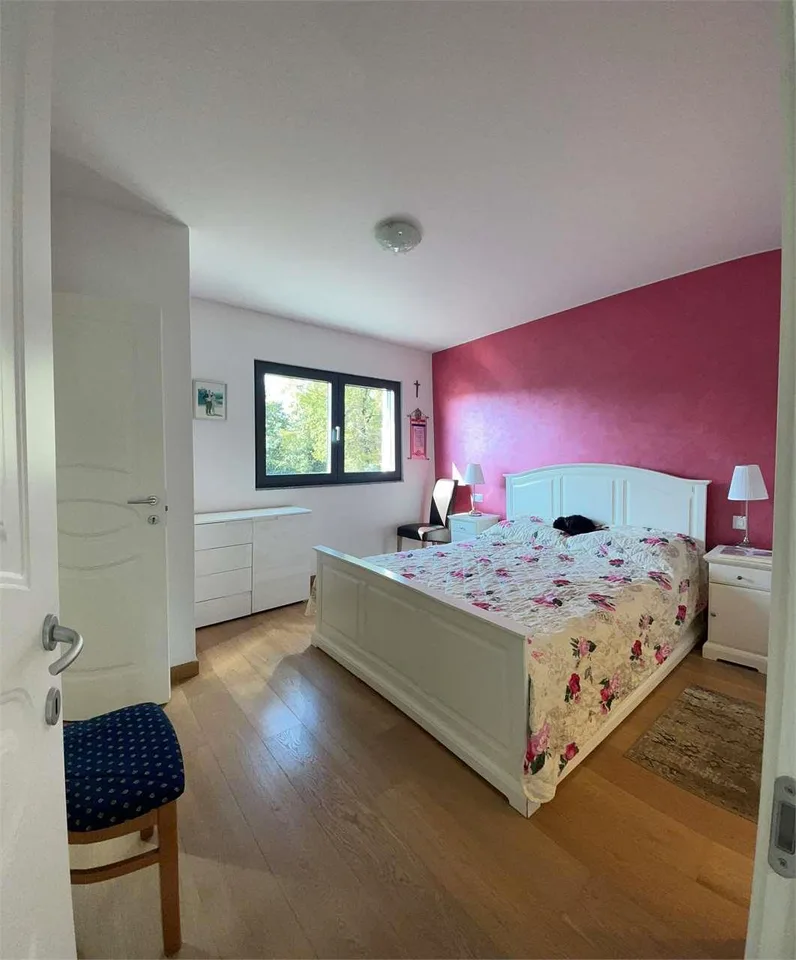 Villa indipendente di alto standing nella zona più esclusiva di Cademp – foto 9 di 13