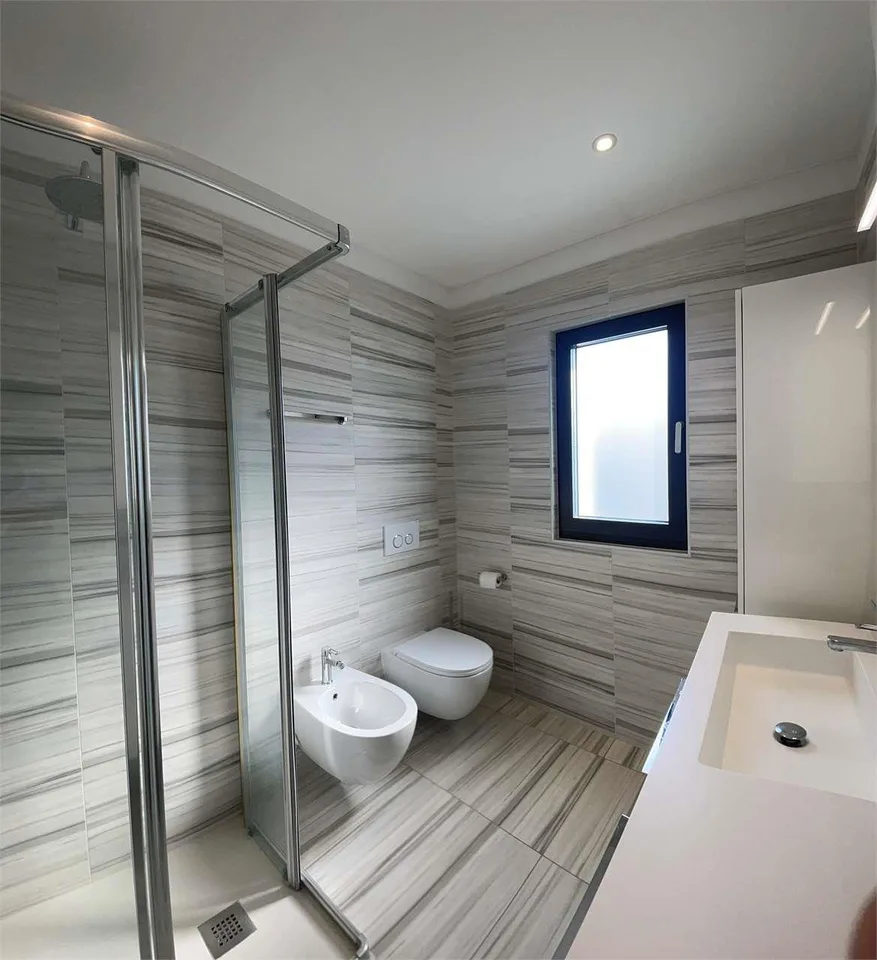 Villa indipendente di alto standing nella zona più esclusiva di Cademp – foto 13 di 13