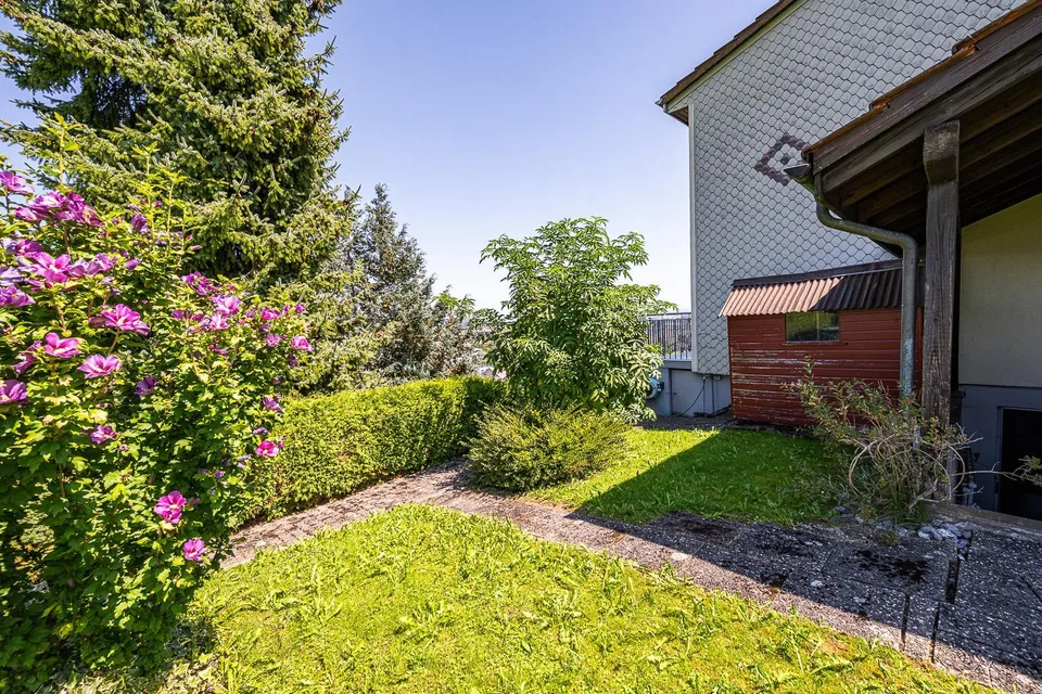 Casa a schiera accogliente con ritiro verde