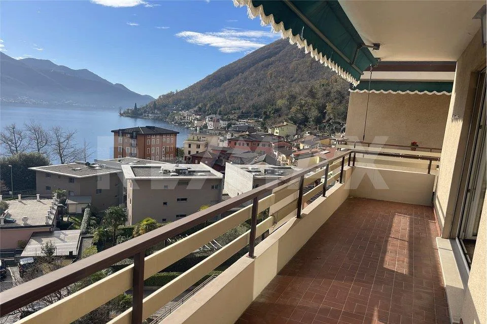 Affittasi grazioso 2½ locali con meravigliosa vista lago