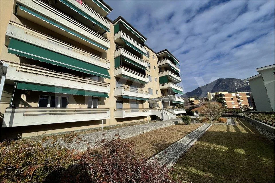 Affittasi grazioso 2½ locali con meravigliosa vista lago