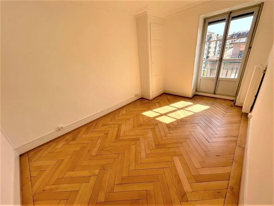 In der Nähe der Rue de Carouge, ruhige und angenehme Wohngegend