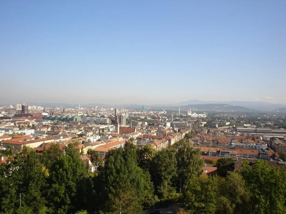 Penthouse über den Dächern von Basel