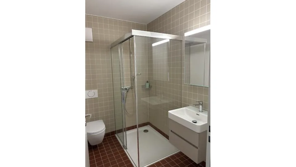 APPARTEMENT 3½ PIÈCES À BIEL/BIENNE (BE), MEUBLÉ, DURÉE DÉTERMINÉE – Foto 17 von 18
