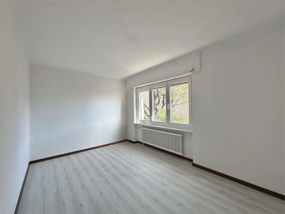 Appartement spacieux de 4,5 pièces dans un quartier résidentiel calme