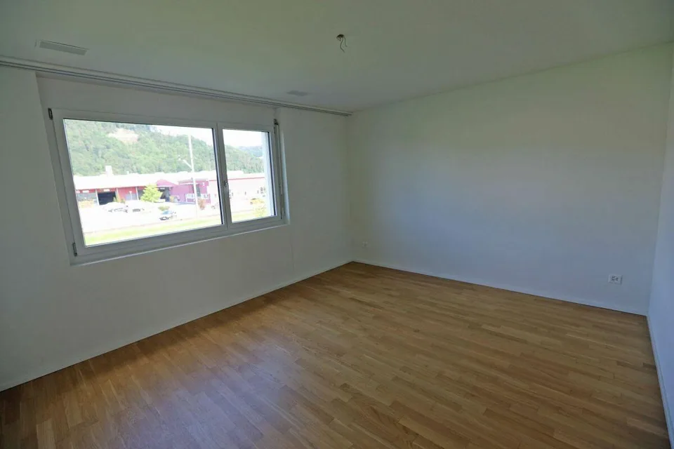 Appartement spacieux 4.5 pièces dans un quartier familial! – photo 9 sur 13