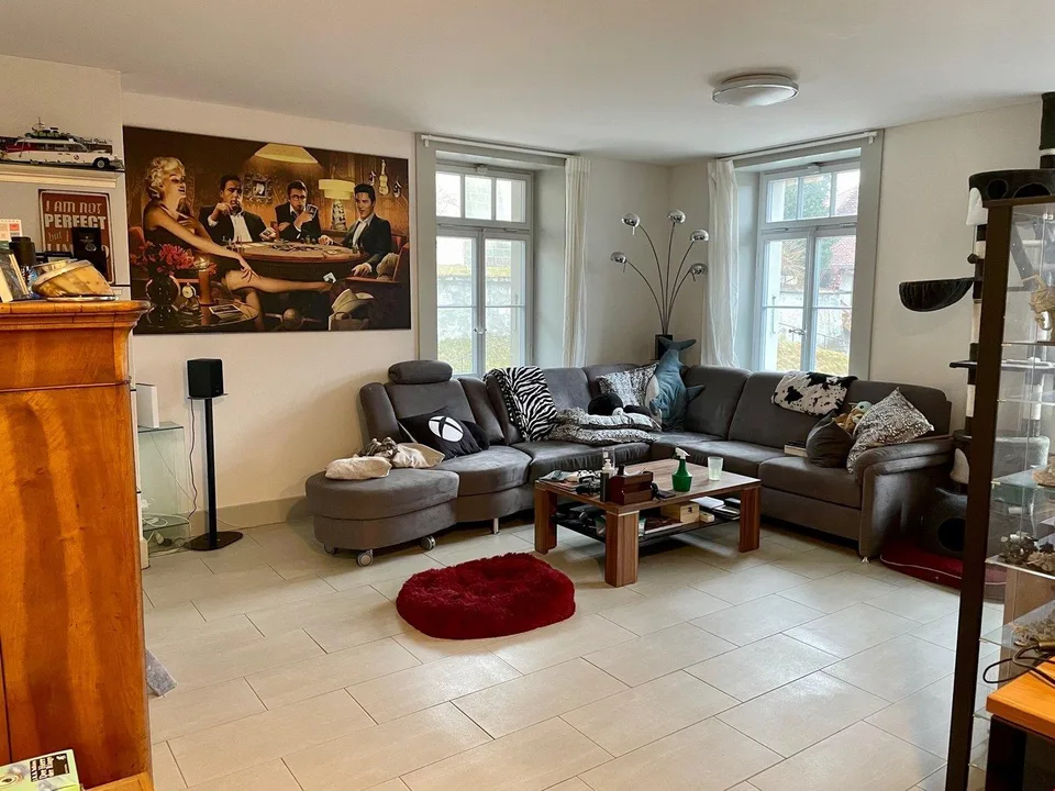 Appartement moderne avec balcon XXL dans le centre du village d'Oberbalm