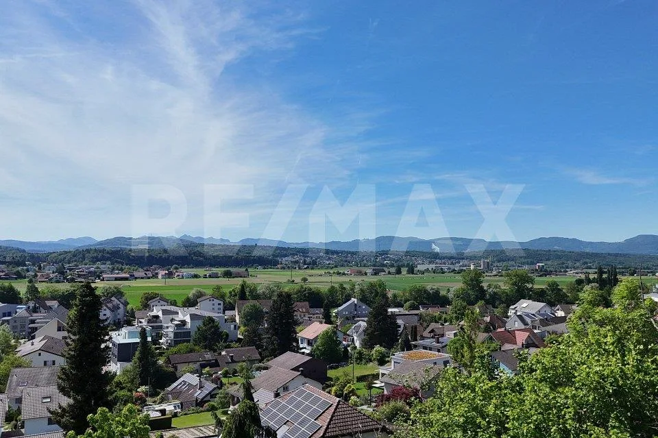 3 REFH, près d'Aarau, croisement A1/A2 Mittelland, situation en villa avec vue imprenable, terrains de 333 à 456 m²