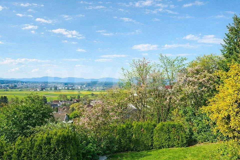 3 REFH, près d'Aarau, croisement A1/A2 Mittelland, situation en villa avec vue imprenable, terrains de 333 à 456 m²