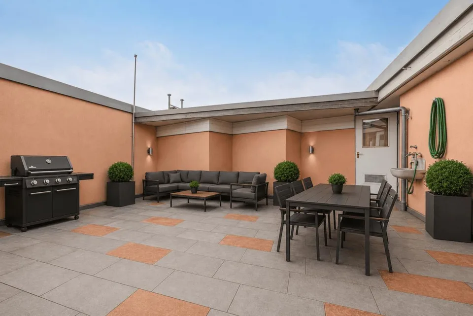 Grosszügige 5.5-Zimmer-Attikawohnung mit weitläufiger Dachterrasse ...