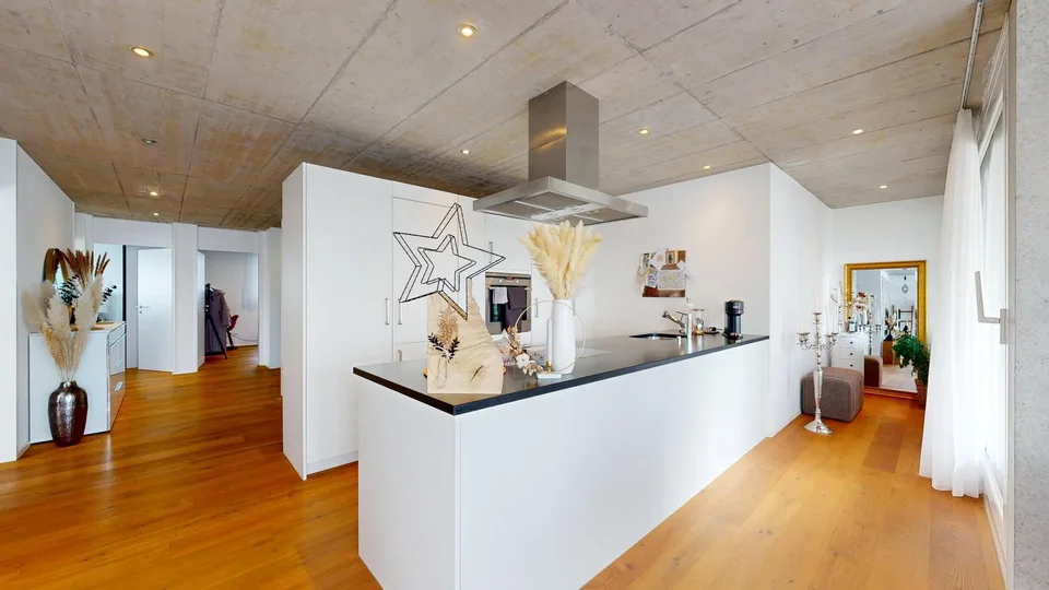 Helle 4.5 Zimmer Wohnung in Montlingen